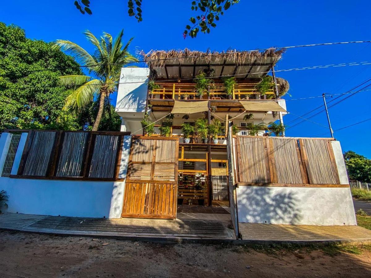 מלון פוארטו אסקונדידו Shaka House מראה חיצוני תמונה